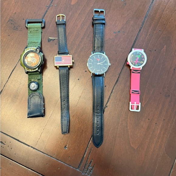 SET OF 4 watches - Picture 1 of 1